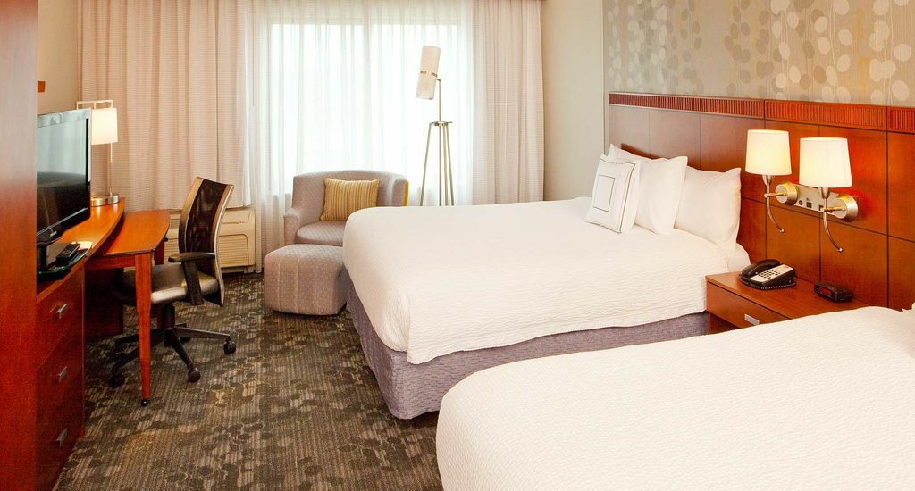 Hotel Courtyard By Marriott 3*